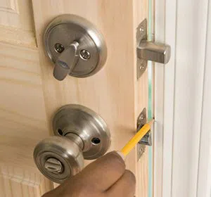 community Locksmith Store Detroit, MI 313-731-6518 - unlock-door